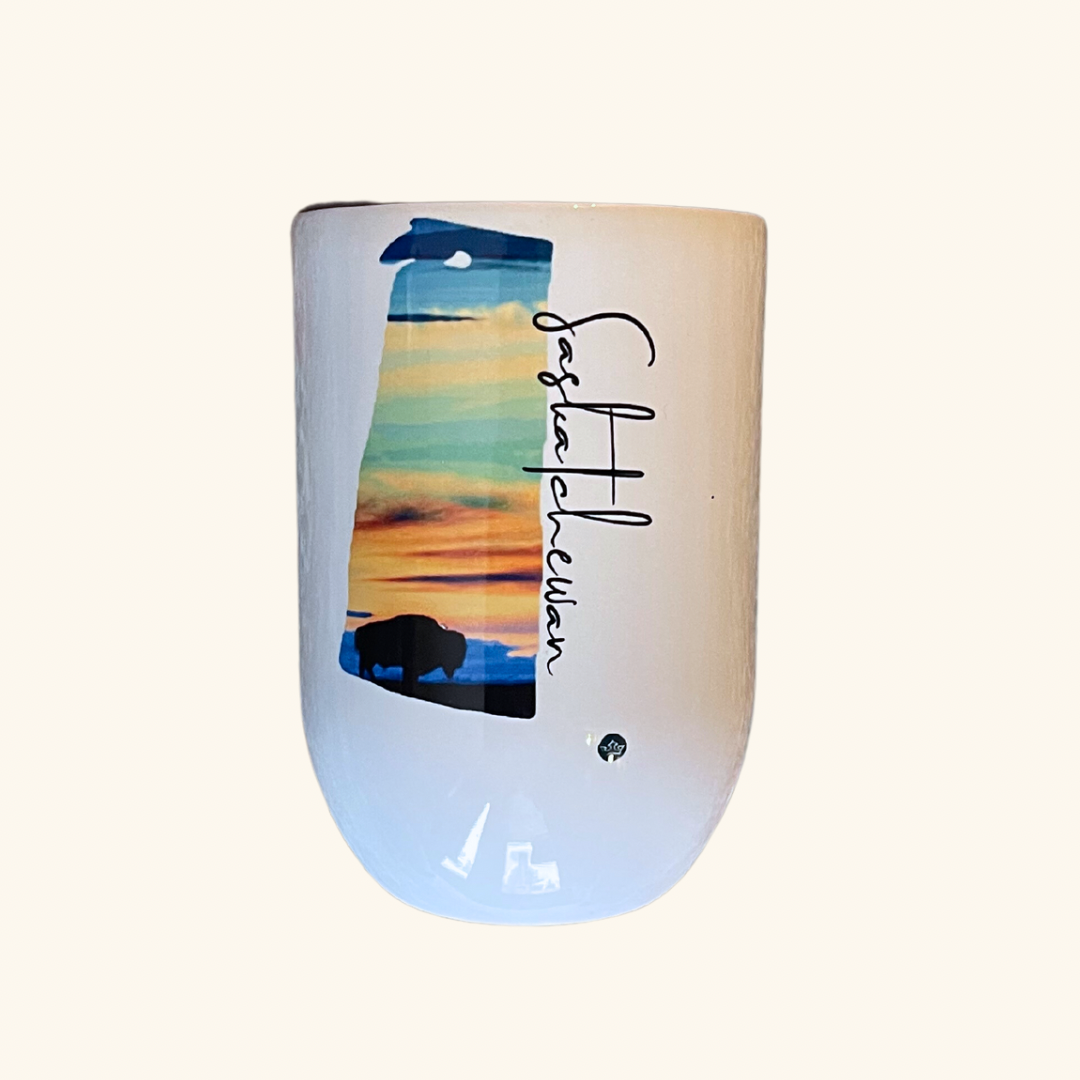 Saskatchewan Wheat Field wine tumbler, featuring an elegant golden wheat design on a durable stainless steel tumbler