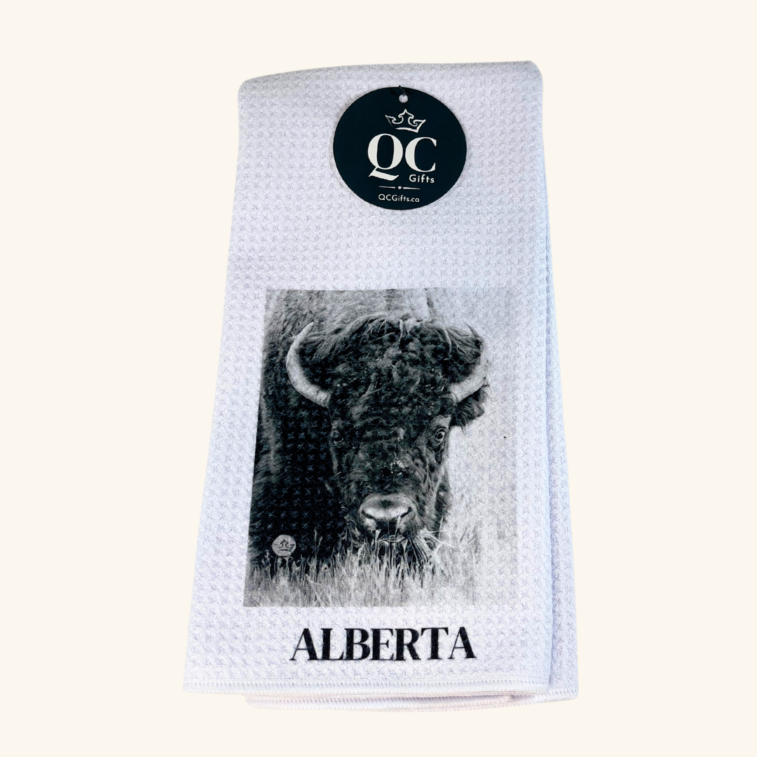 Alberta Bison Tea Towel featuring a bold design of a roaming bison, representing the wildlife and vast landscapes of Alberta.